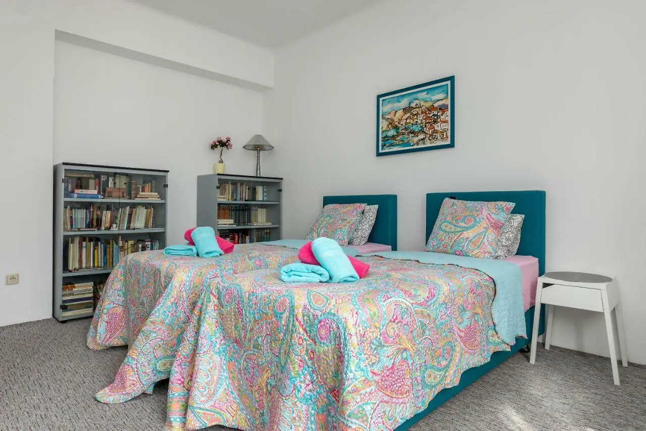 Apartment Kapo Split